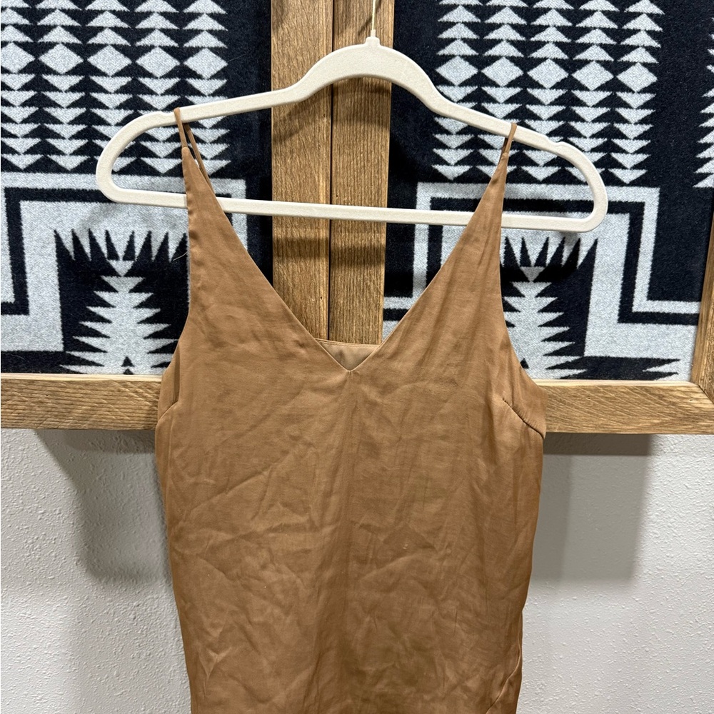 Chic Women's Tan Camisole Top